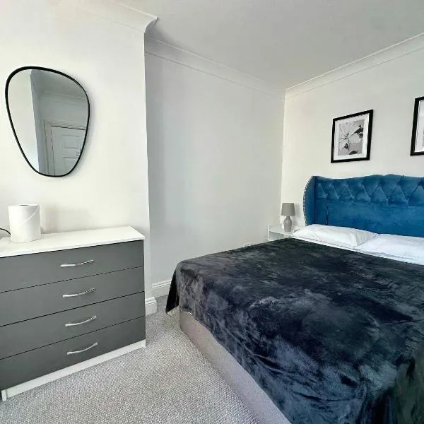 Elohim Double Room, hotel in London