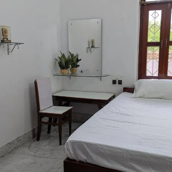 Double Bed Garden View, hotel en Darbhanga
