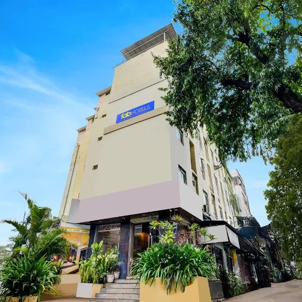 FabHotel Arastu Plaza - Nr Nampally Railway Station, hotel in Hyderabad