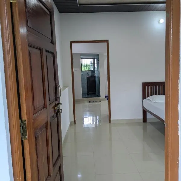 Shivkrupa Apartments, ξενοδοχείο σε Arambol