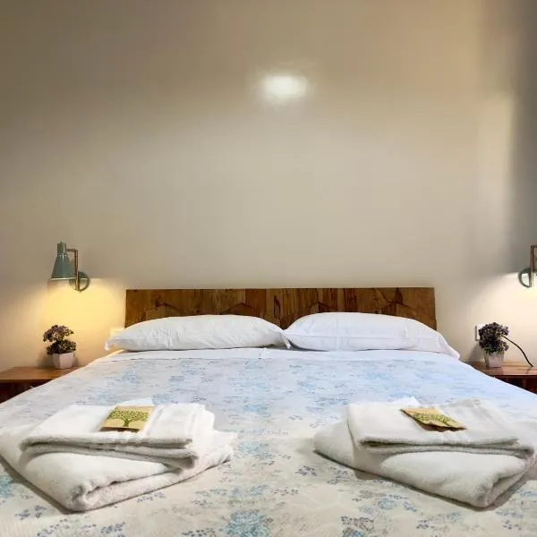 B&B Santi Quattro Al Colosseo, hotel in Rome