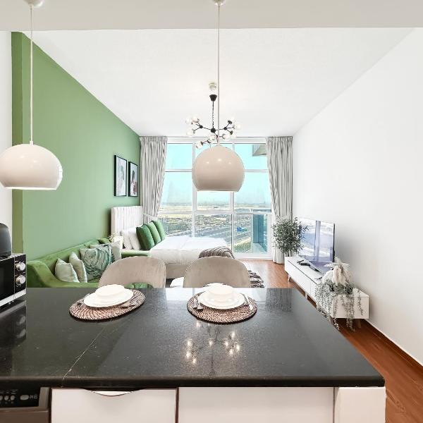 Trophy - Urban Oasis Suite, Dubaï