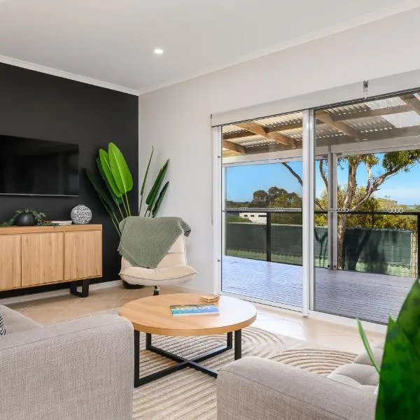 Lazy Breeze Retreat 31 Beach Crescent, Baudin Beach, ξενοδοχείο σε Baudin Beach