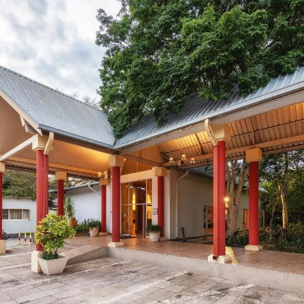 Protea Hotel by Marriott Zambezi River Lodge, hotell i Katima Mulilo