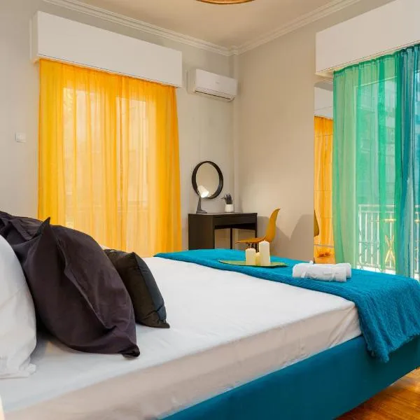 Rebel's Rest - 4BR Apartment, hotel in Athens