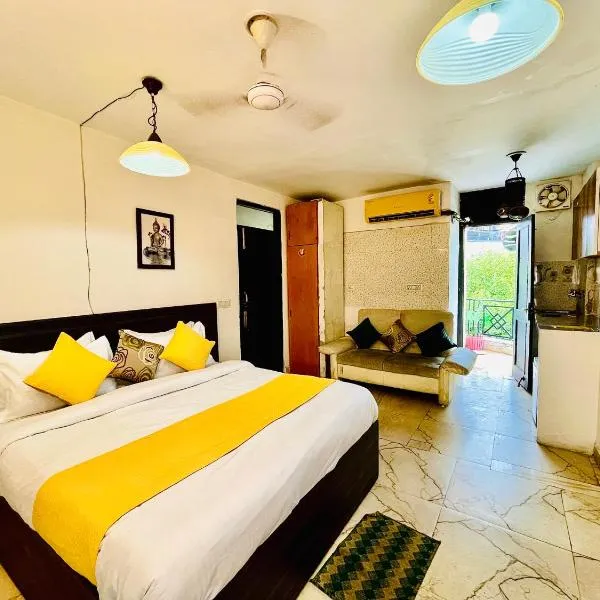 Hotel Hauz Khas Inn Near Hauz Khas Fort and Deer Park, hotel in New Delhi