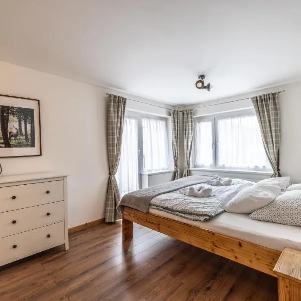 Apartmány Family Tree, hotel in Liptovský Mikuláš