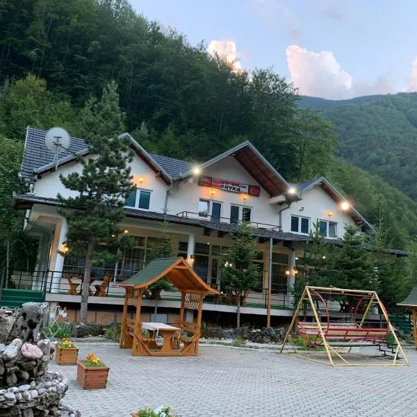 Hotel Gryka, hotel in Peje