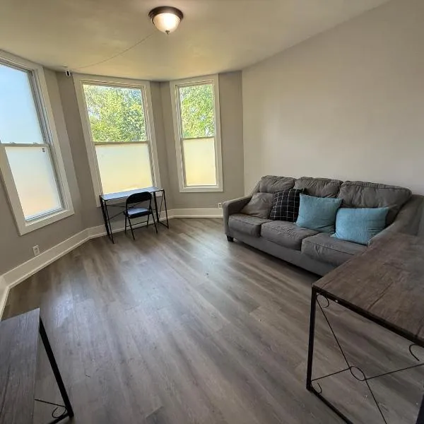 Beautiful Home Near Downtwon - Free Parking!、シカゴのホテル