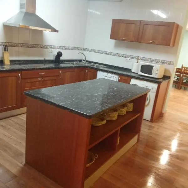 Hostal casa Hinojosa, ξενοδοχείο σε Hinojosa de Duero