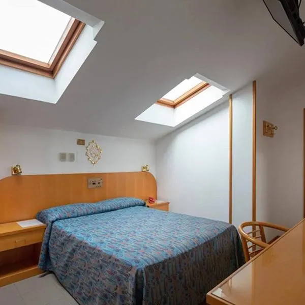 Hotel Garden Bologna, khách sạn ở Crespellano