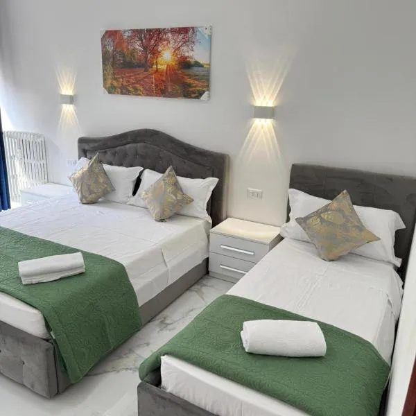 REHAN VENICE STATiON, hotel in Venice