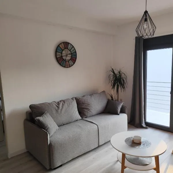 Beautiful view apartment Tivat, hotel in Tivat