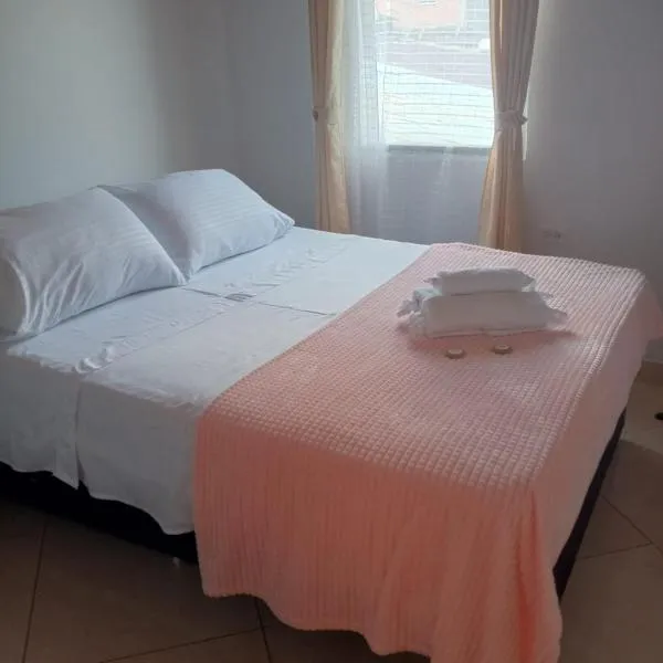 Hotel El Balcon de madera, hotel in Norcasia