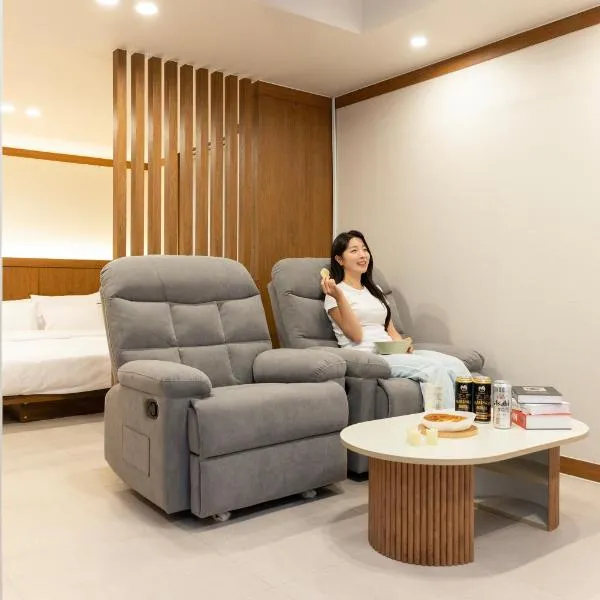 Glen Stay Dongducheon, hotel u gradu 'Tongduch'ŏn'