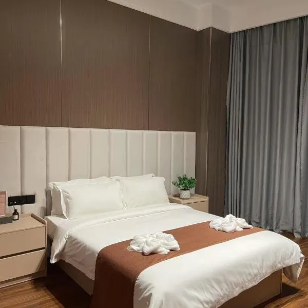 Tang Mow Hotel, hotel ve Wewaku