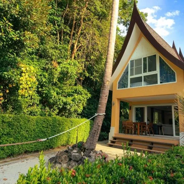 Solario Beachfront Villa - Koh Chang, hotel in Ko Chang