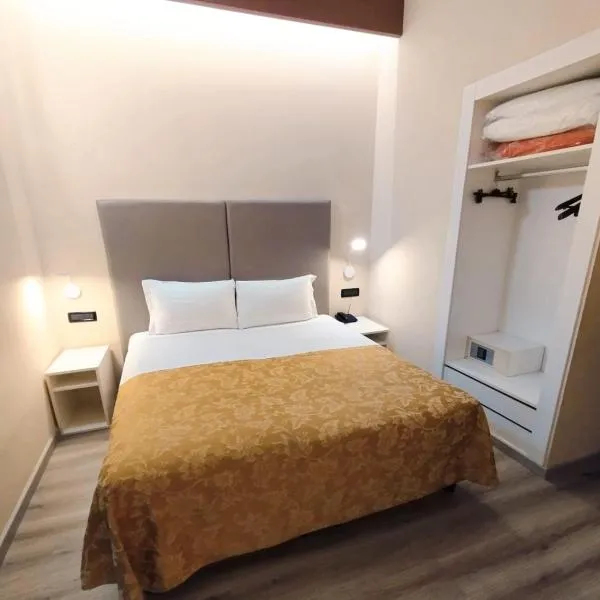 Hotel Continental, отель в Турине