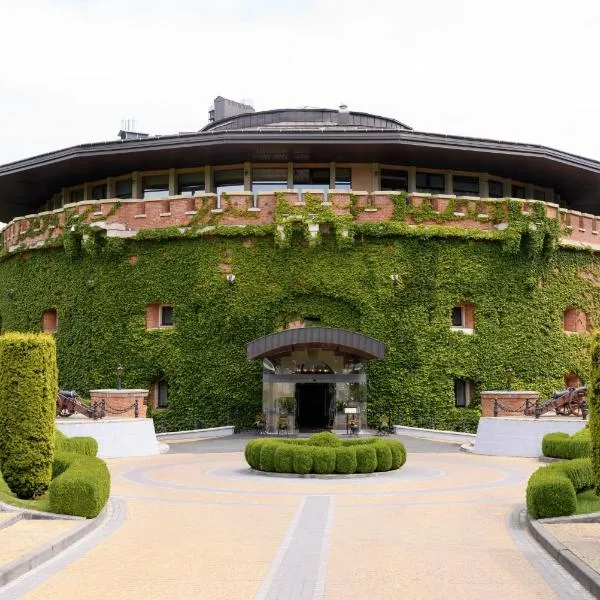 Citadel - Gastro Boutique Hotel- Готель Цитадель Львів โรงแรมในลวีฟ