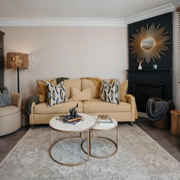 Cape Finest Guest House located in De Waterkant, hotel in Cape Town