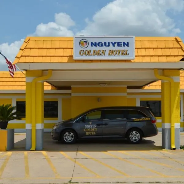 Golden Hotel and Conference Center, khách sạn ở Wichita