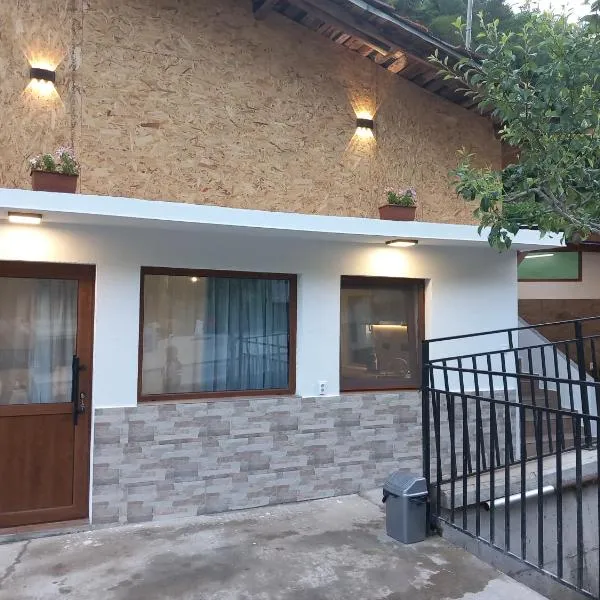 Къща за гости НА СЕЛО, hôtel à Devin