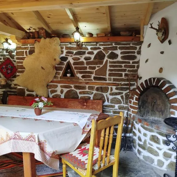 Guest House Polah Ot Minaloto, hôtel à Zheravna