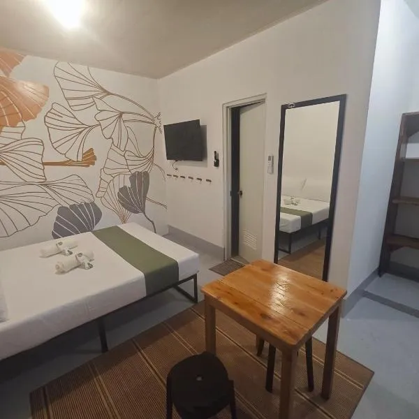 Gubat Apartelle, Hotel in Lalao