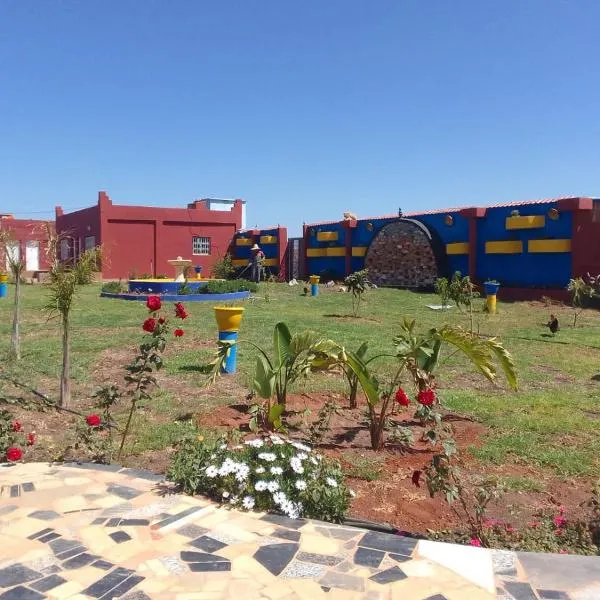 Ferme touristique domaine BENJDYA à HAD SOUALEM, hôtel à Berrechid
