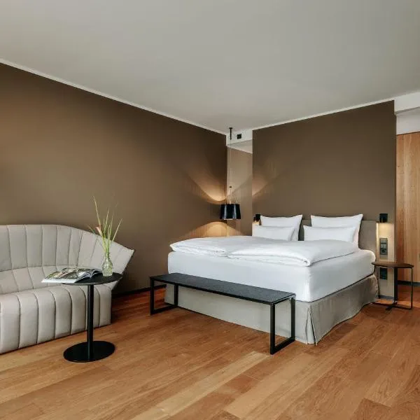 Relais & Châteaux Hotel Diepeschrather Mühle, Hotel in Bergisch Gladbach