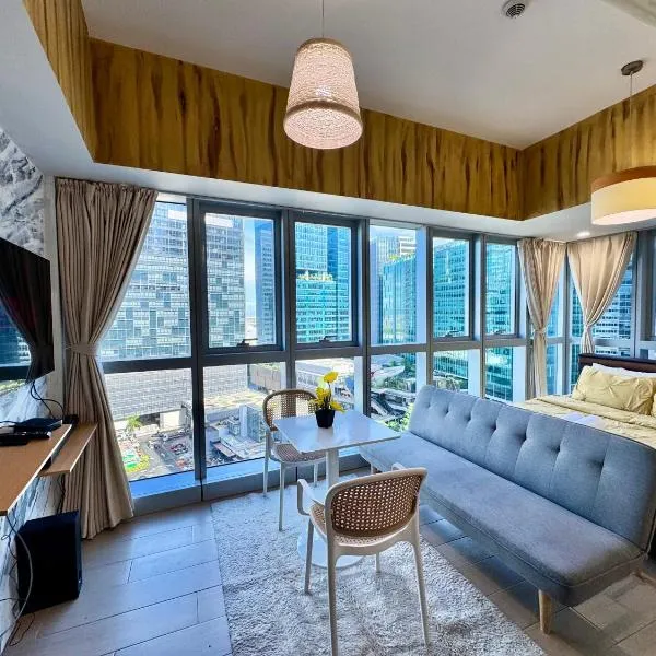 Grand Deluxe 3BR with Bathtub in Uptown BGC, khách sạn ở Manila