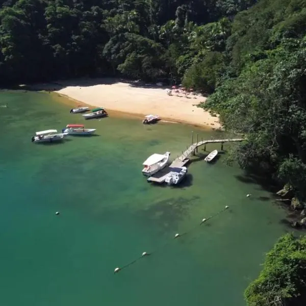 Praia da Crena, Hotel in Vila do Abraão