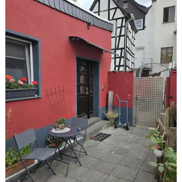 Gemütliche Ferienwohnung, hotel v destinaci Linz am Rhein