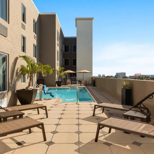 Holiday Inn Express Fort Lauderdale Airport South by IHG, hotel in Dania Beach