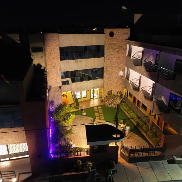 OLA LUXURY HOTEL Parakou, Hotel in Parakou