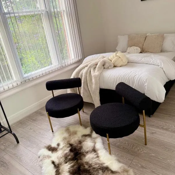 The Botanica, Stylish Edgbaston Escape with Garden Charm, hotel in Birmingham