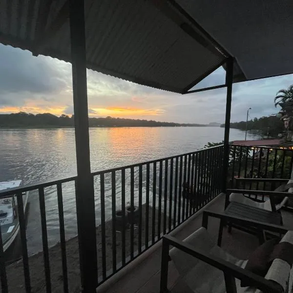 Apartamento Lirios del Río, ξενοδοχείο σε Tortuguero