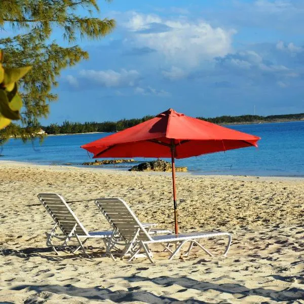 Pigeon Cay Beach Club, hotel v destinaci Rokerʼs