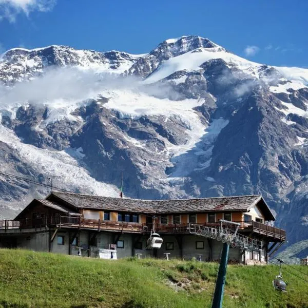 Albergo Ristoro Sitten - 2300 mt, hotel in Gressoney-la-Trinité