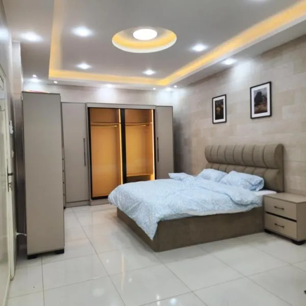 Monani, hotel in Amman