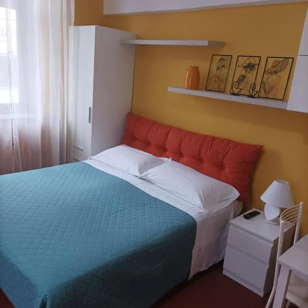 Monolocale Valbuia، فندق في ابيتون