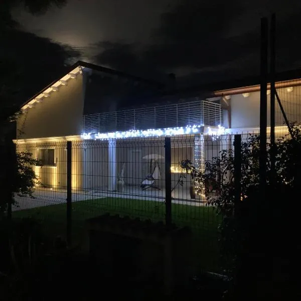 SlowCasa - VILLA, hotel in Torrevecchia Teatina