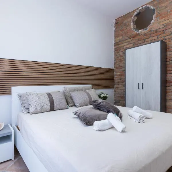 Appartamento Deluxe Eclissi sul MARE 30mt dal mare, hotel in Rimini