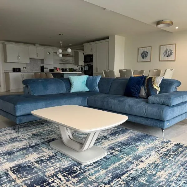 Earls Harbour Luxury Apartments, Hotel in Portrush