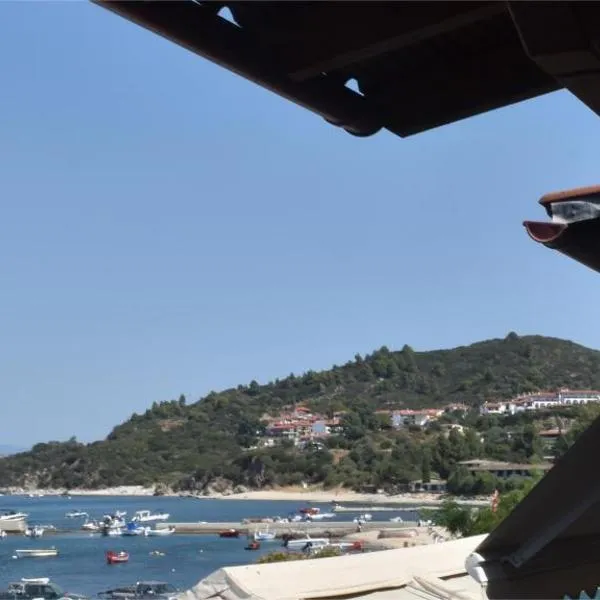 Menis Apartment, ξενοδοχείο στην Ουρανούπολη