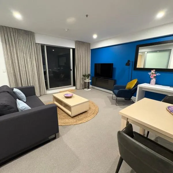 Oaks Glenelg Balcony Apartment, hotel en Glenelg