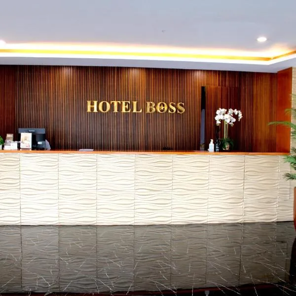 Dancenter Boss Hotel Near Clark International Airport, hótel í Angeles