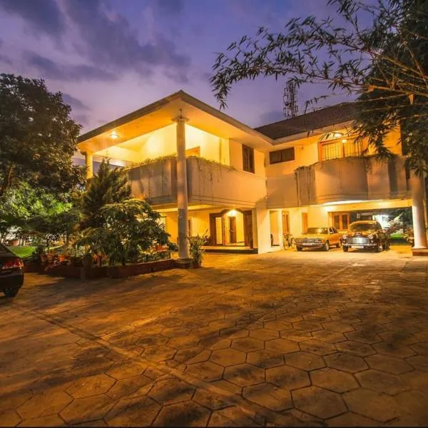 Dwaraka inn -Premium Pool villa and event venue, hotel in Coimbatore