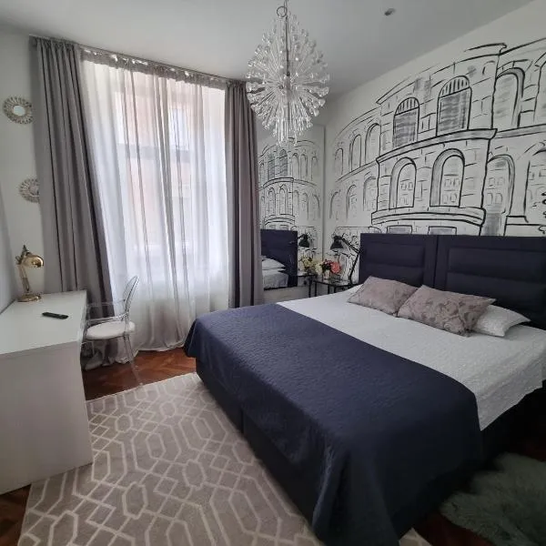 Arena Design Apartments with FREE Private Parking and with a terrace, hotel i Pula
