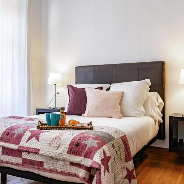 Apartamentos San Roque en Llanes by megustarural、リャネスのホテル